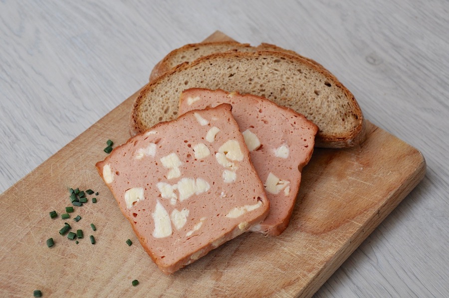 Käsefleischkäse mit Brot | Onlineshop Metzgerei Herpich in Hof